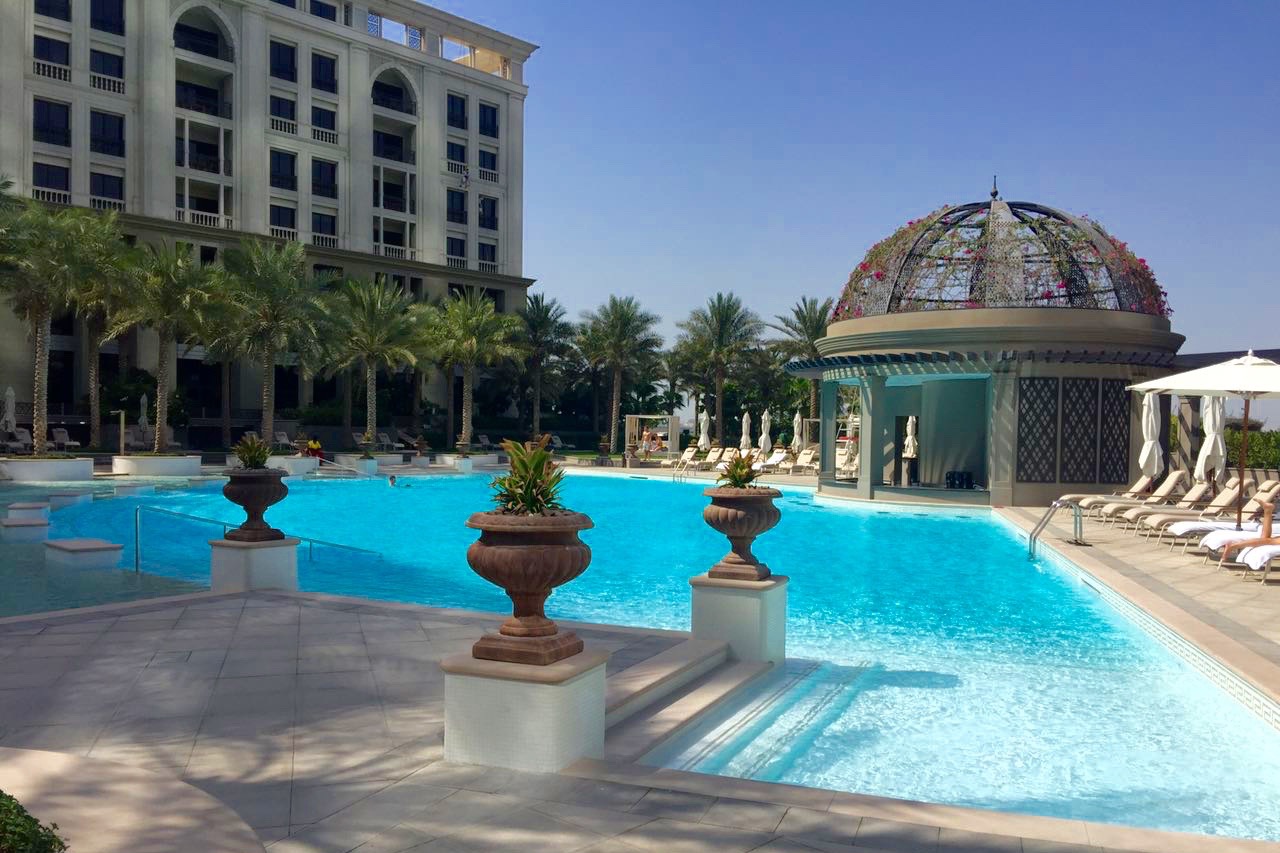 Brunch and Pool at Palazzo Versace Dubai
