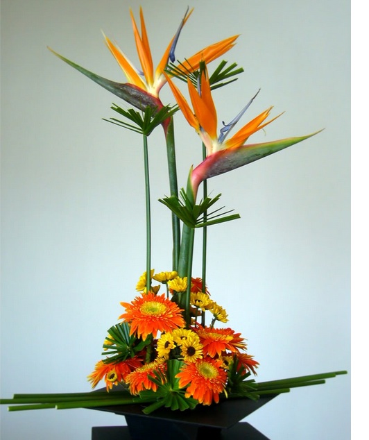 ikabana course in dubai japanese flower arrangement