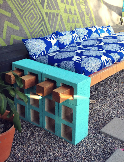DIY outdoor couch