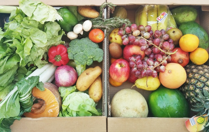 Organic fruit delivered store
