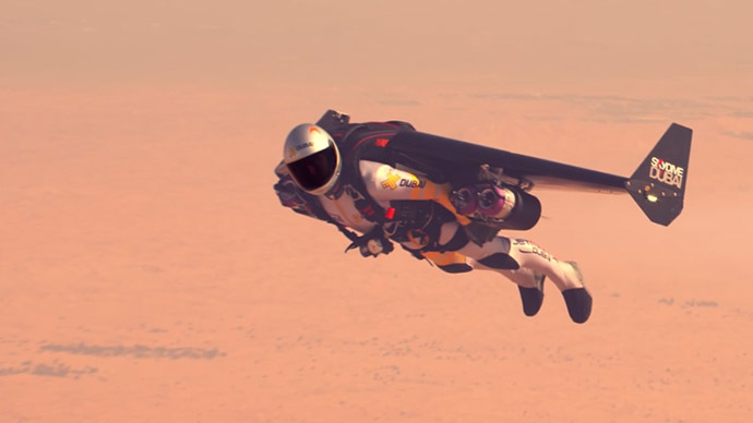 JETMAN ABOVE DUBAI