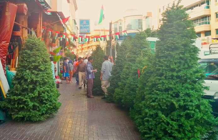 where to get an affordable christmas tree in dubai