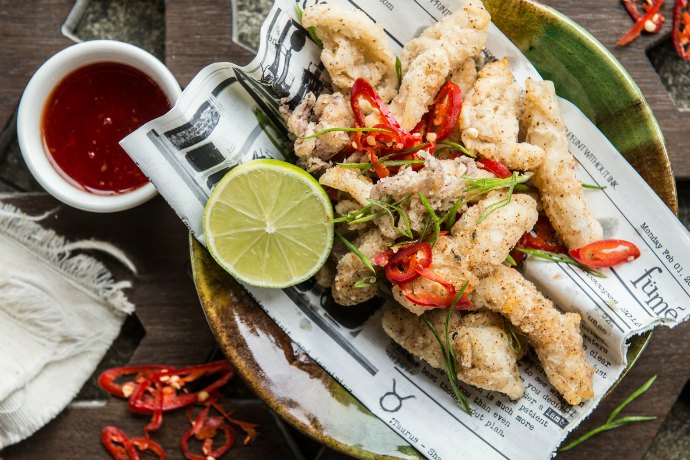 Fried calamari at Fume Dubai