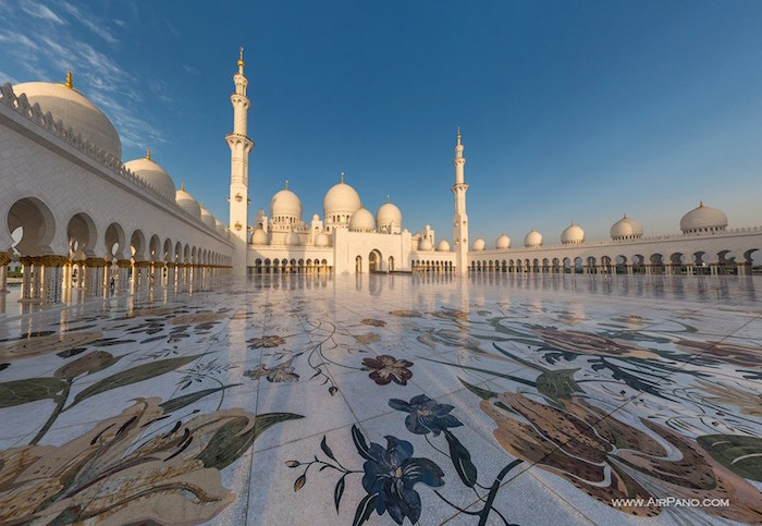 Sheikh Zayed Mosque