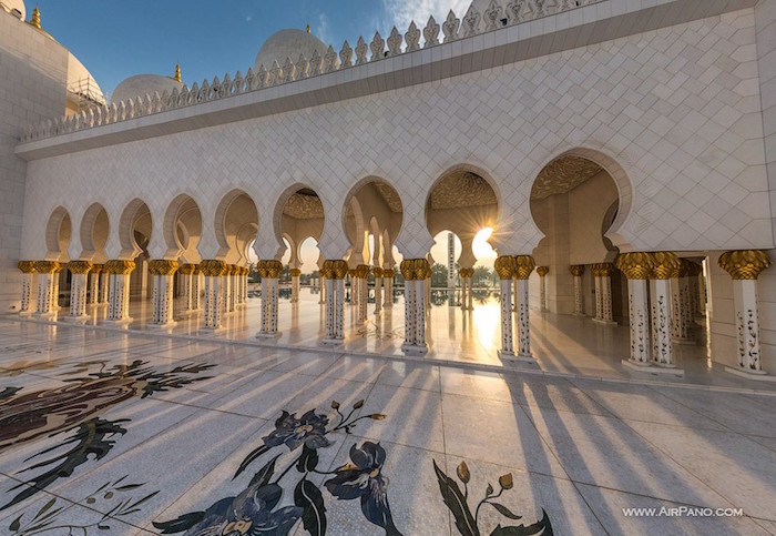 Sheikh Zayed Mosque