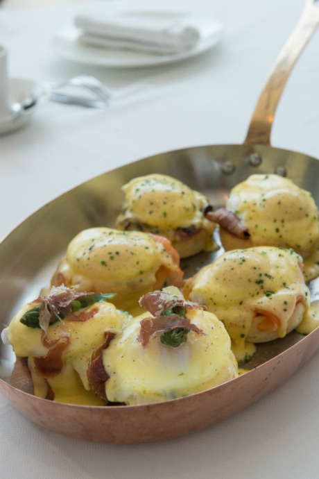 La Serre Eggs Benedicte