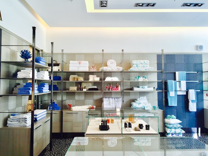 Home outlet linen store