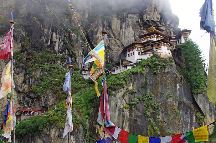 travel to bhutan