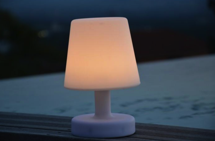 Tomas Portable lamp
